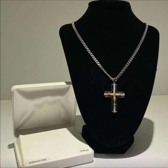 Mens Stainless Steel Cross Chain Jesus Necklace - Picture 6 of 10